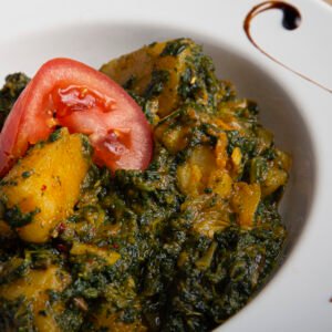 Saag Aloo (espinacas y patata)